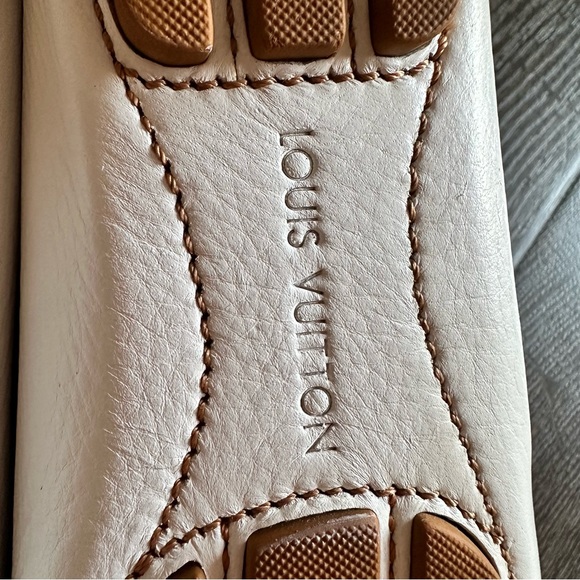 Size 37.5 LOUIS VUITTON WHITE BROWN LOAFERS - Picture 16 of 17